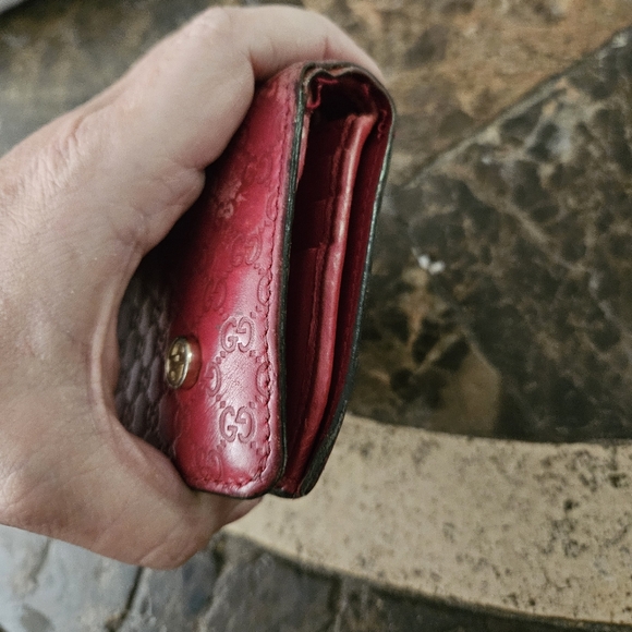 Gucci Shima Shiny Micro Gucci Wallet Round Zipper Red Pink - Picture 5 of 10